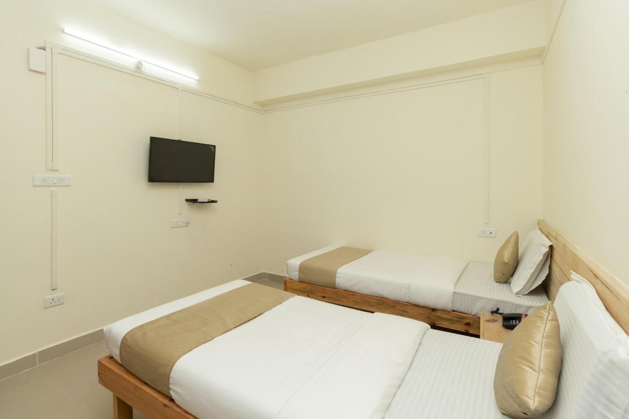 Hotel Travellers Inn Shillong Exterior foto