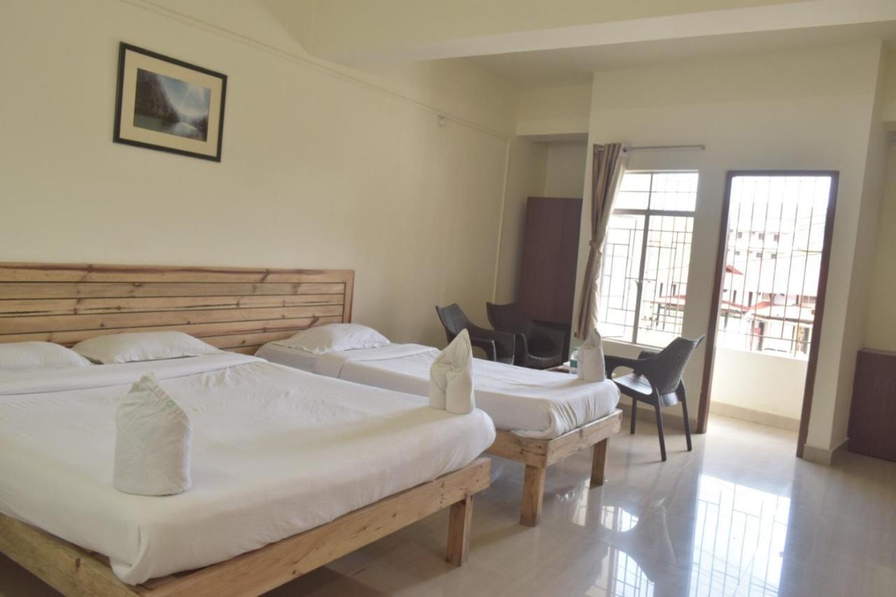 Hotel Travellers Inn Shillong Exterior foto