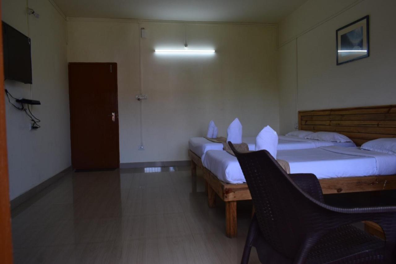 Hotel Travellers Inn Shillong Exterior foto